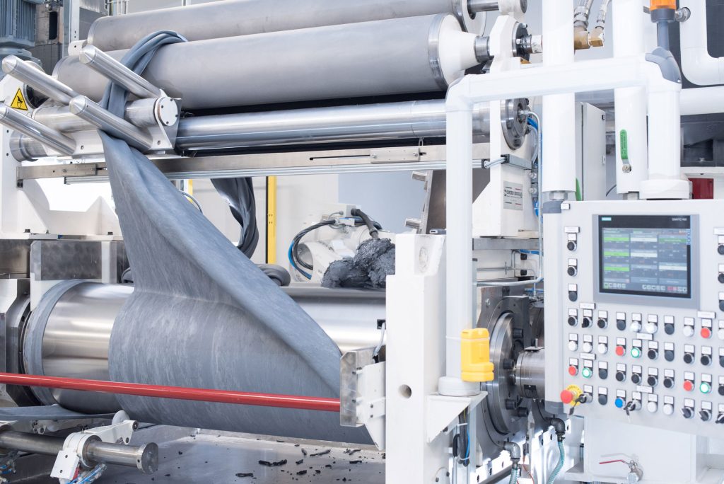 Herstellung von Elastomer in einem Dätwyler Mischwerk