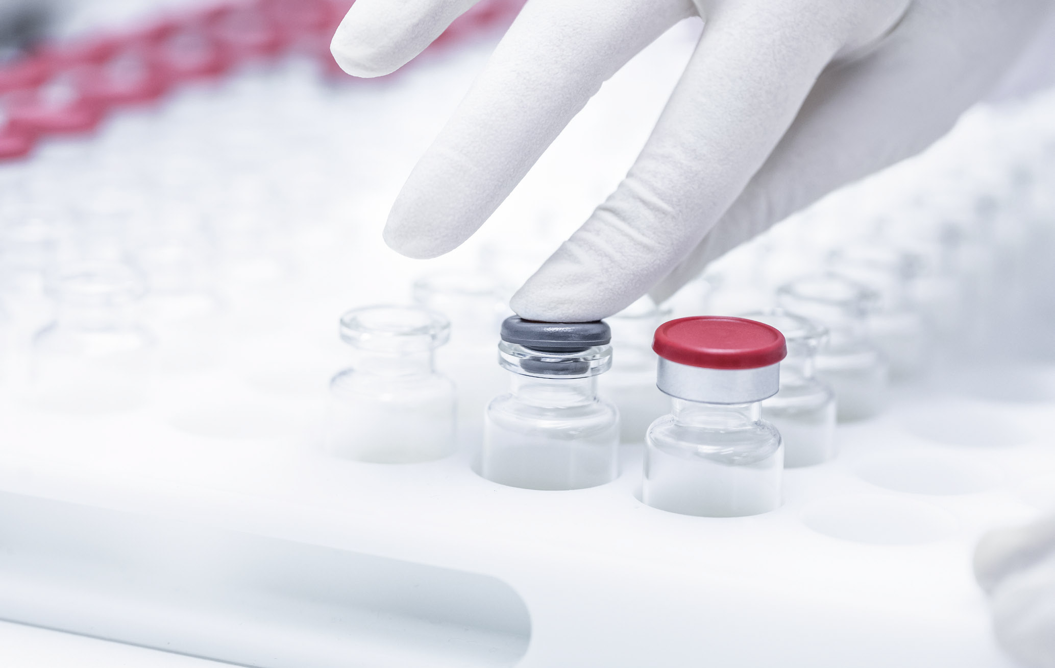 Film and spray coatings for Healthcare components