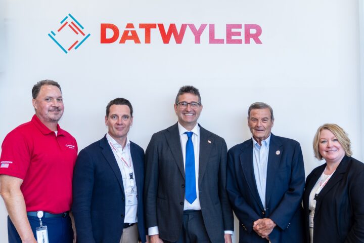 Governor Matt Meyer Visits Datwyler’s Middletown FirstLine Site to Highlight Advanced Healthcare Manufacturing in Delaware